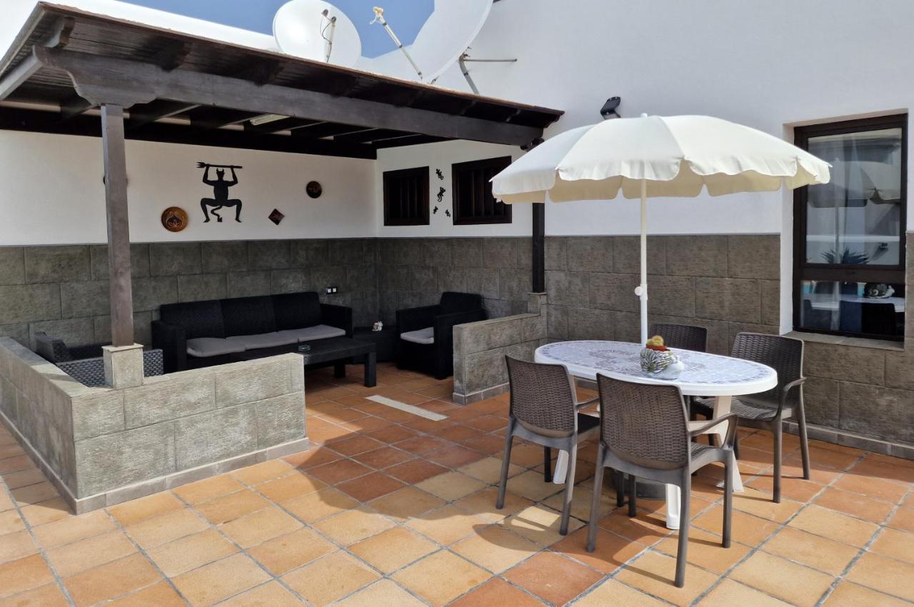 Villa Lola Playa Blanca (Lanzarote) Exterior foto